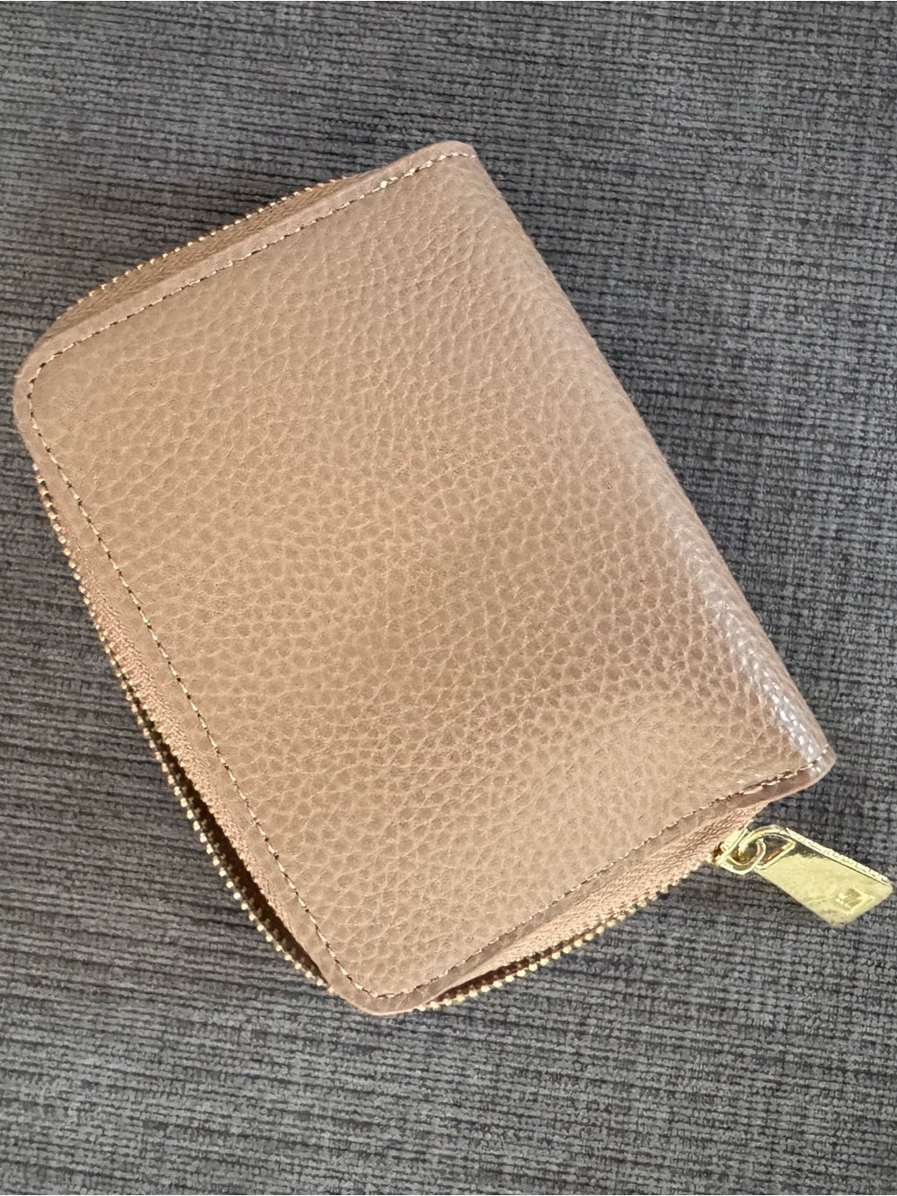 NWOT Compact Beige Faux Leather Zip Wallet
